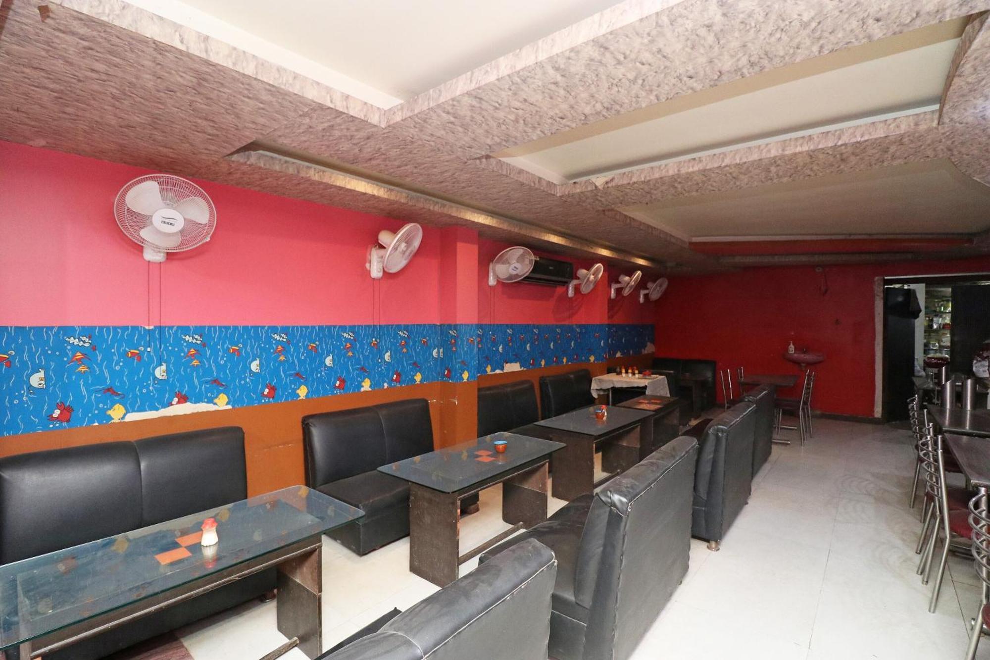 Hotel O Swastik Resort Colonelganj Екстер'єр фото