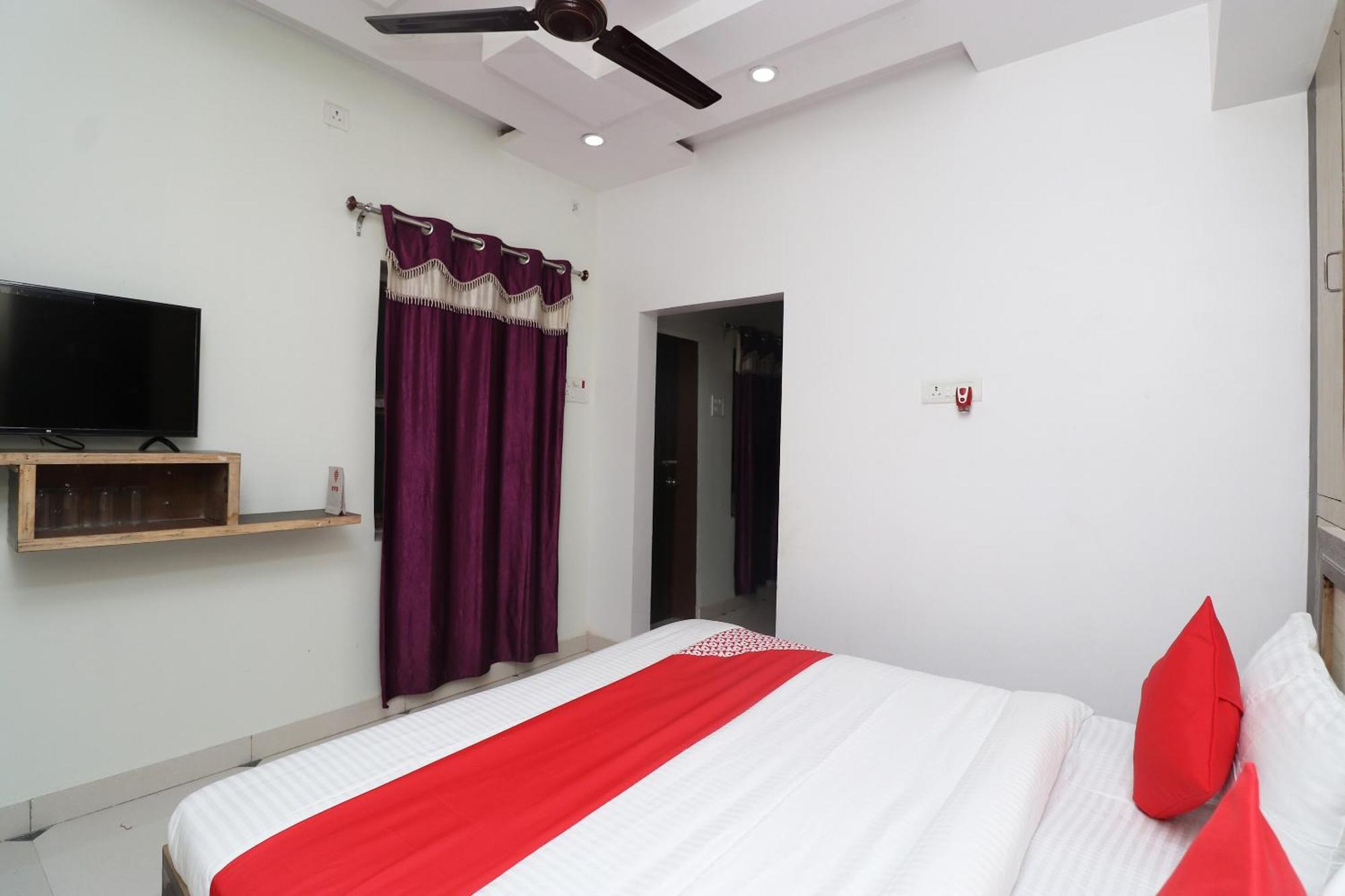 Hotel O Swastik Resort Colonelganj Екстер'єр фото