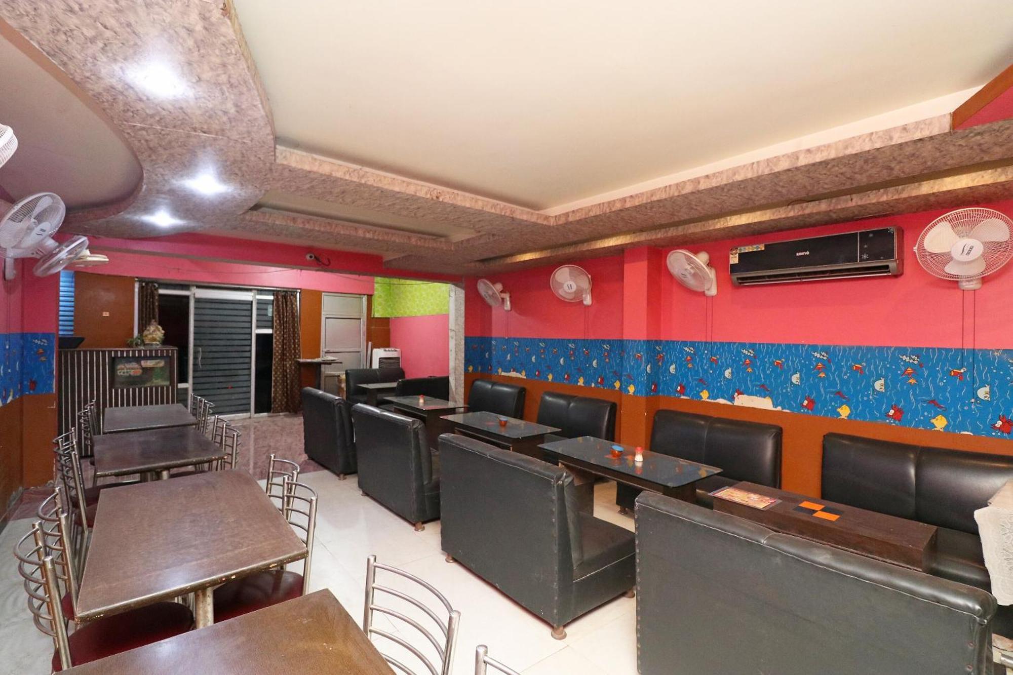 Hotel O Swastik Resort Colonelganj Екстер'єр фото