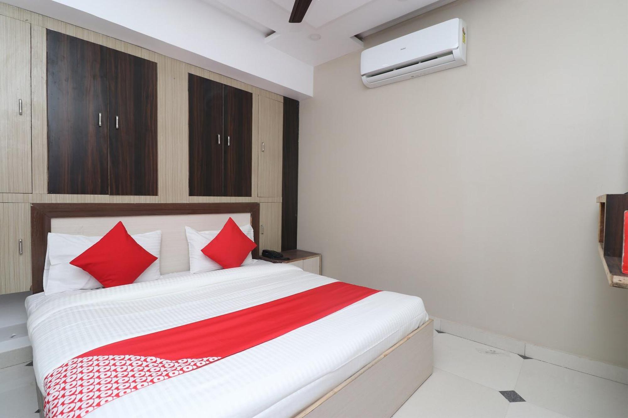 Hotel O Swastik Resort Colonelganj Екстер'єр фото
